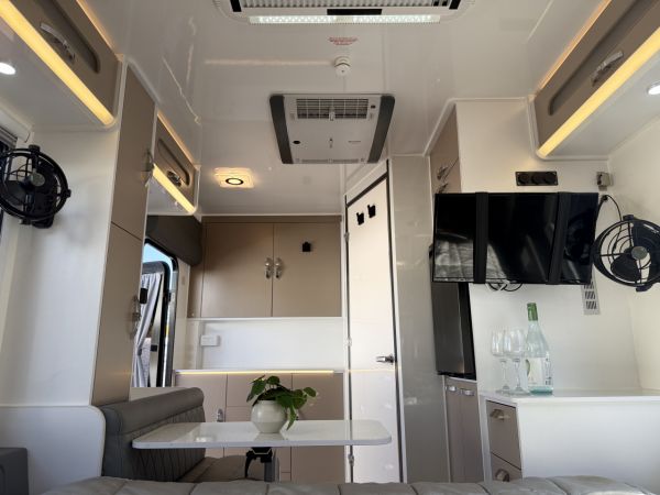 2023 Ezytrail Ceduna Mk3 Hybrid Caravan image