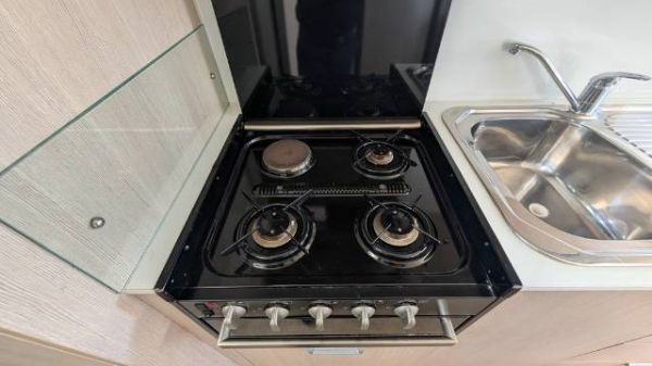 2016 Windsor Rapid 501S Caravan RA501S COMBO S/T image