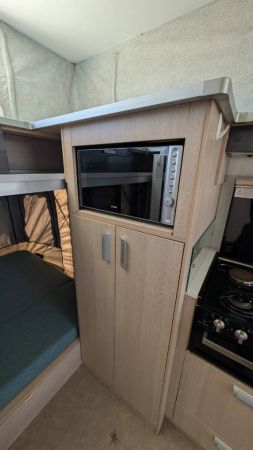 2016 Windsor Rapid 501S Caravan RA501S COMBO S/T image