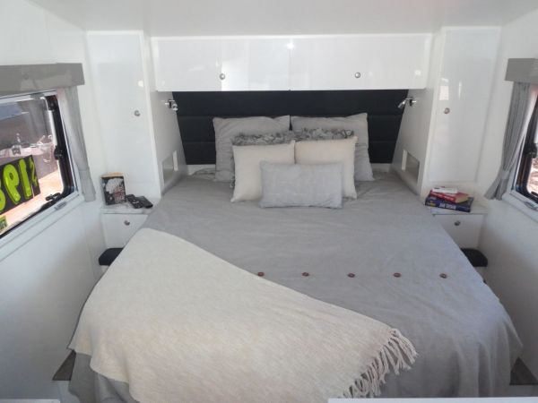 *** Under Offer *** 2023 Spinifex Caravans ElecTrex Premier Off Road Caravan image