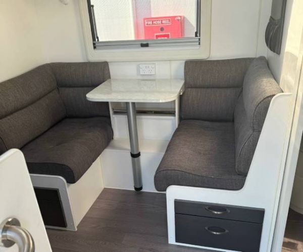 2017 Concept Innovation Caravan OZ PACK image