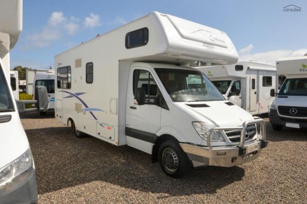 2012 Winnebago Ceduna image