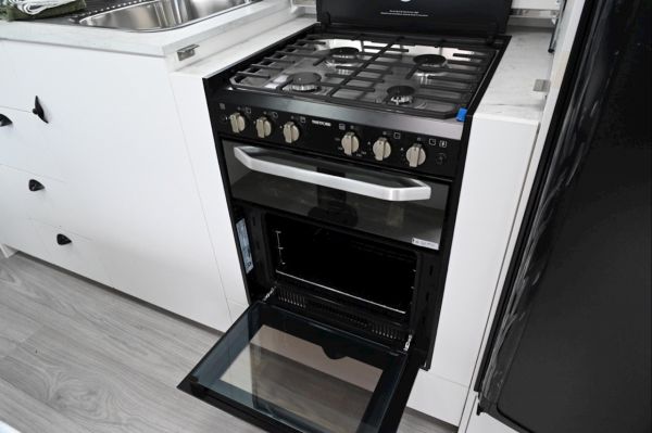 2025 Viscount V2.3 L Caravan image