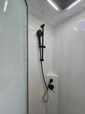 2025 Crusader Dreamhaven Other 19 SERIES SUPERX image