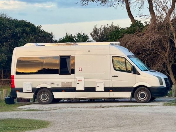 2010 Volkswagen Crafter Motorhome image