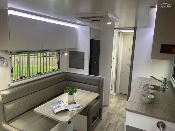 2025 Design RV Odyssey F1-5 20'6 2 Bunk image