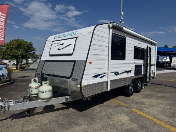 2015 Newlands Ltd 628Z Caravan image