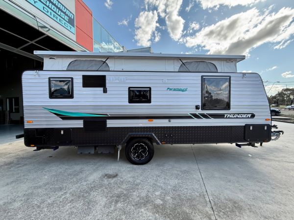 2020 Paramount Thunder Pop Top image