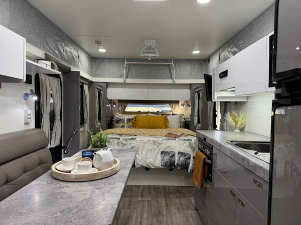 2020 Paramount Thunder Pop Top image