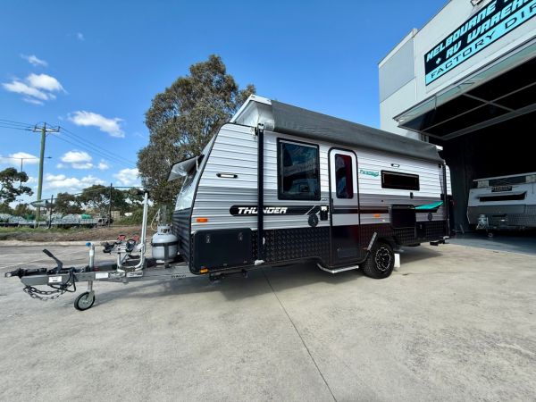 2020 Paramount Thunder Pop Top image