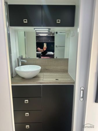 2025 Design RV Forerunner Van 3, 19'6'' image