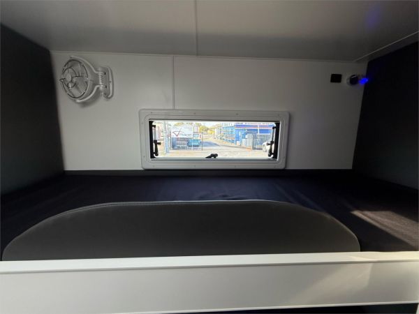 2025 SILVER VALLEY CARAVANS FAMILY GETAWAY 21'6'' TANDEM AXLE SEMI OFF-ROAD BUNK 2 BUNKS MID DOOR SEMI OFF ROAD image