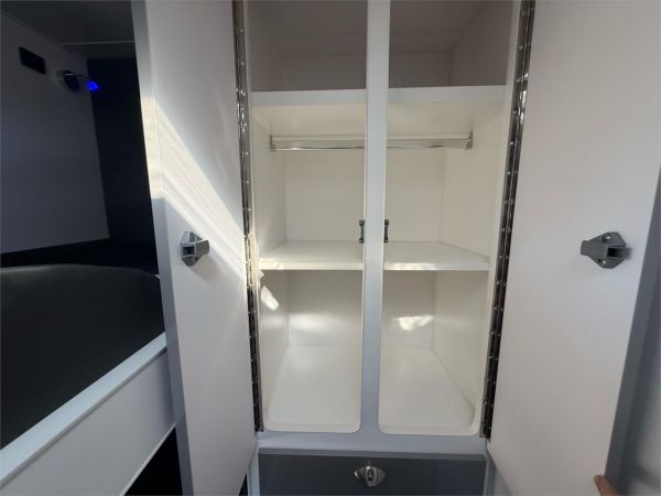 2025 SILVER VALLEY CARAVANS FAMILY GETAWAY 21'6'' TANDEM AXLE SEMI OFF-ROAD BUNK 2 BUNKS MID DOOR SEMI OFF ROAD image