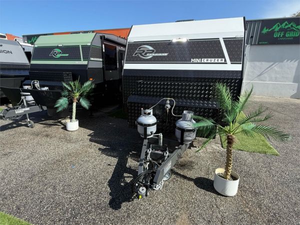 2025 RP CARAVANS MINI CRUZER 18'6'' SINGLE AXLE 2 BUNKS OFF-ROAD 2 BUNKS FULL OFF-ROAD image