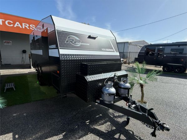 2025 RP CARAVANS MINI CRUZER 18'6'' SINGLE AXLE 2 BUNKS OFF-ROAD 2 BUNKS FULL OFF-ROAD image