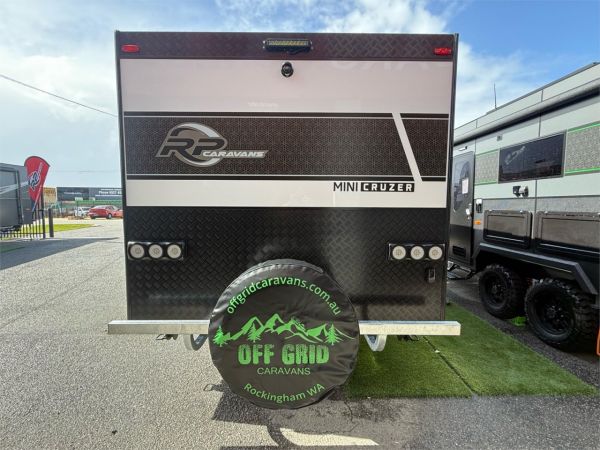 2025 RP CARAVANS MINI CRUZER 18'6'' SINGLE AXLE 2 BUNKS OFF-ROAD 2 BUNKS FULL OFF-ROAD image