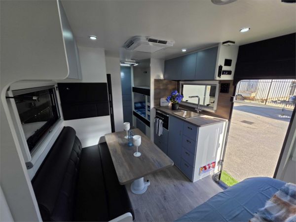 2025 RP CARAVANS MINI CRUZER 18'6'' SINGLE AXLE 2 BUNKS OFF-ROAD 2 BUNKS FULL OFF-ROAD image