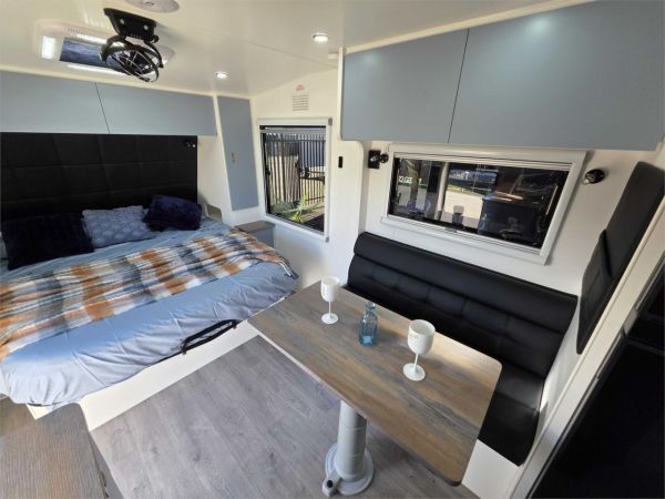 2025 RP CARAVANS MINI CRUZER 18'6'' SINGLE AXLE 2 BUNKS OFF-ROAD 2 BUNKS FULL OFF-ROAD image