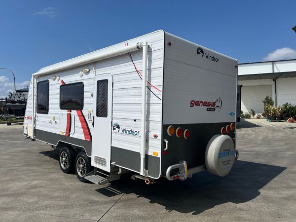 2012 Windsor Genesis GC638S image