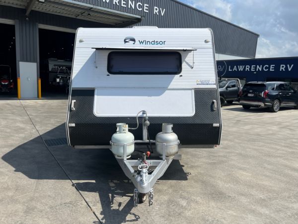 2012 Windsor Genesis GC638S image