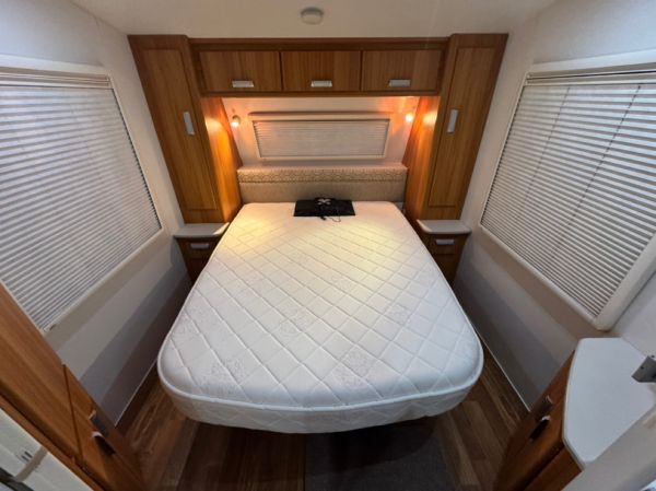 2012 Windsor Genesis GC638S image