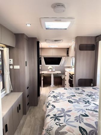 *** Under Offer *** 2023 Jayco Journey 21'6 Slide Out Caravan image