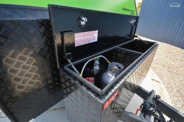 2025 Design RV Forerunner V10 image