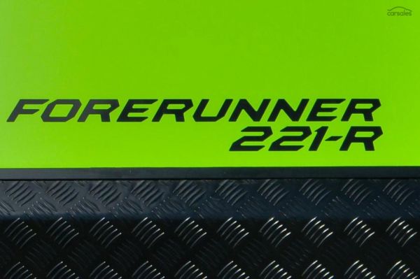 2025 Design RV Forerunner V10 image