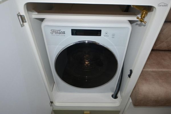 2025 Design RV Forerunner V10 image