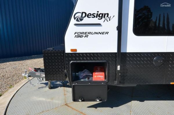 2025 Design RV Forerunner V-3 image