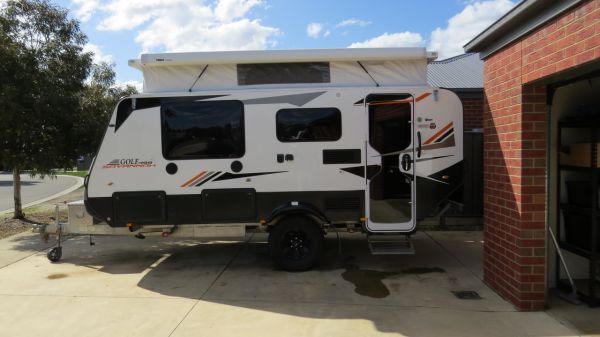 2024 Golf 499 Savanna Pop Top image