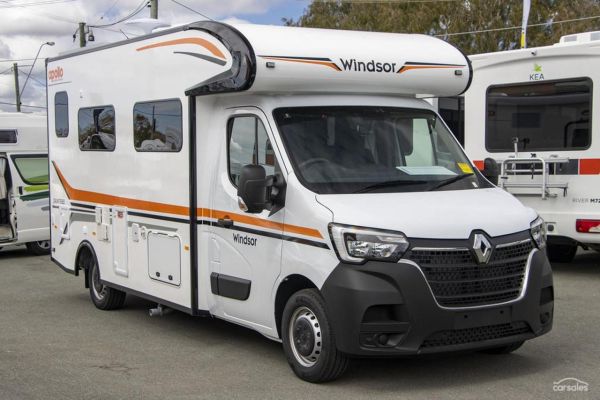 2024 Windsor Daintree Renault 2 Berth image