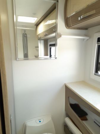 2023 Avan ASPIRE 555 Caravan image