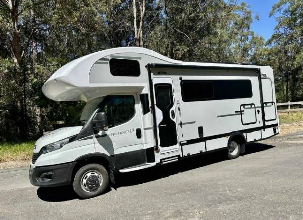 2025 Avida Esperance Lx C7854 Sl Motorhome IVECO DAILY 50-180 image