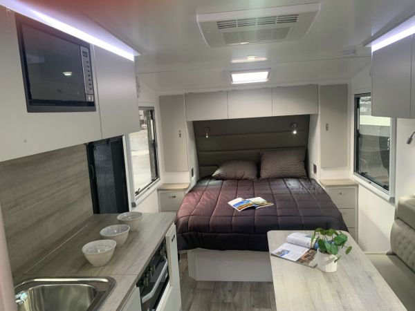 2025 Design RV Odyssey F1-5 Caravan 20'6 2 BUNK image