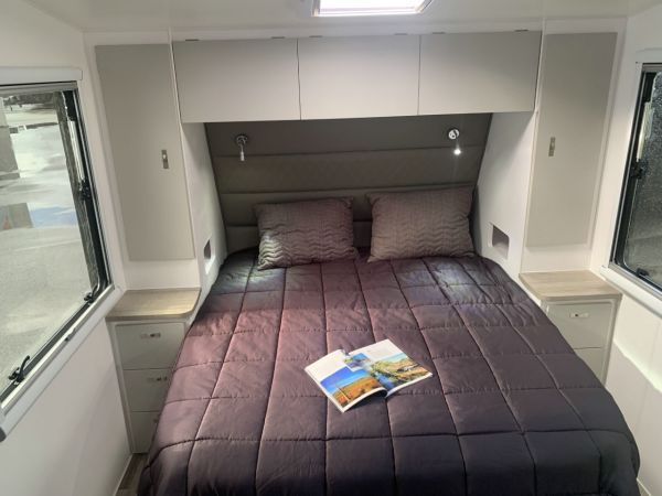 2025 Design RV Odyssey F1-5 Caravan 20'6 2 BUNK image