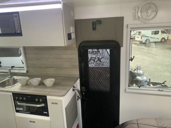 2025 Design RV Odyssey F1-5 Caravan 20'6 2 BUNK image