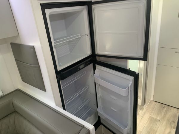 2025 Design RV Odyssey F1-5 Caravan 20'6 2 BUNK image