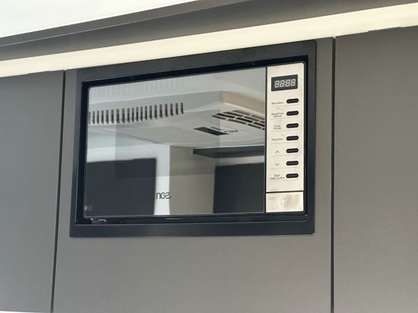 2025 Design RV Getaway V1-1 Caravan 18'8 image