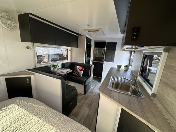2025 Design RV Getaway V1-1 Caravan 18'8 image