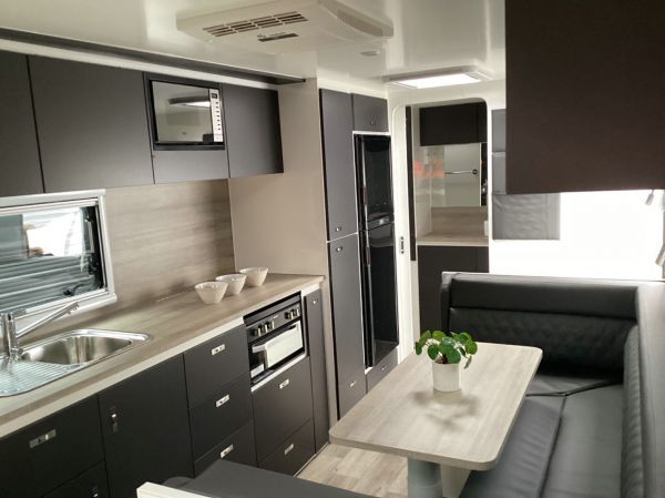 2025 Design RV Getaway V7 Caravan 21'6 image