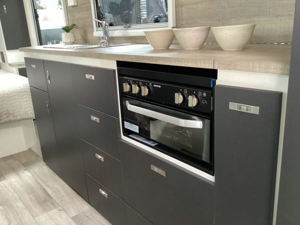 2025 Design RV Getaway V7 Caravan 21'6 image