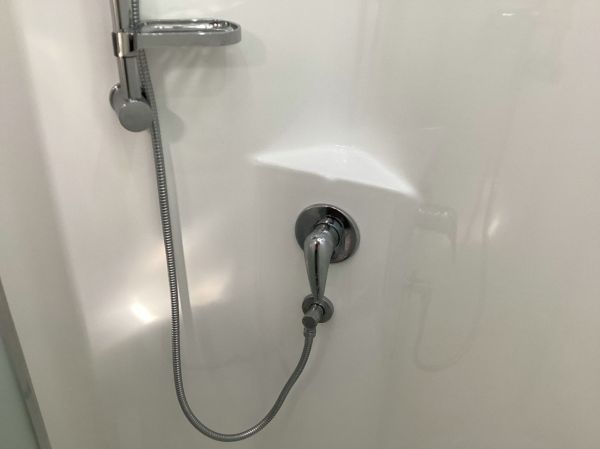 2025 Essential A Class V1-0 Caravan 17'4 image