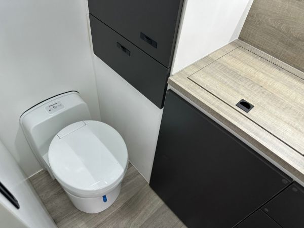 2025 Design RV Odyssey V1-1 Caravan 18'8 image