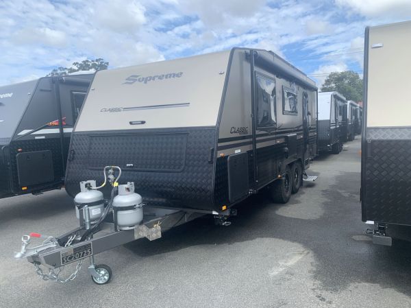 2025 Supreme 2000_R_K1E1_T Classic Tourer Caravan 20' image