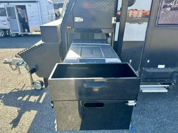 2023 Austrack Campers Tanami X15 Hybrid Caravan OFF ROAD image