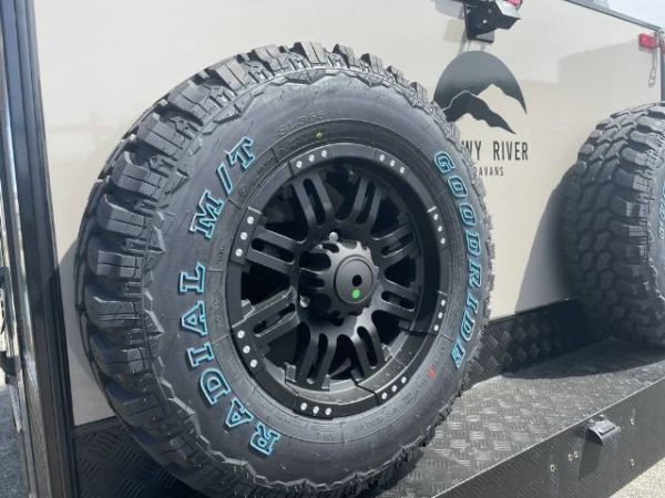 2025 Snowy River Srh14 Pop Top image