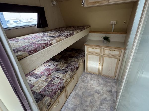 2005 Galaxy Fulcher Semi Off Road Caravan image