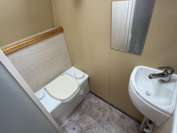 2005 Galaxy Fulcher Semi Off Road Caravan image