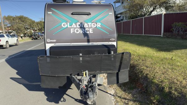 2024 Crusader Gladiator Force Hybrid Caravan image